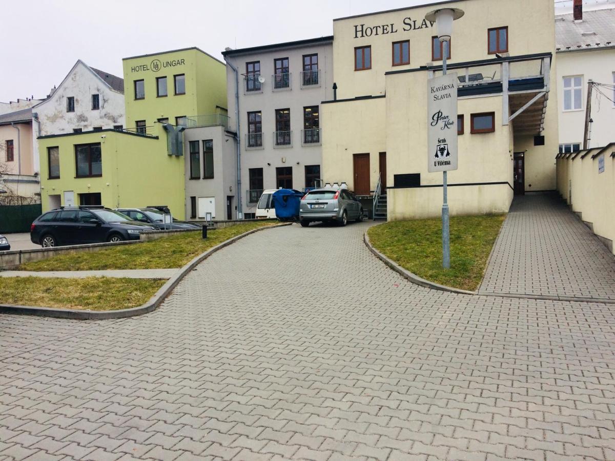 Hotel Slavia Svitavy Luaran gambar