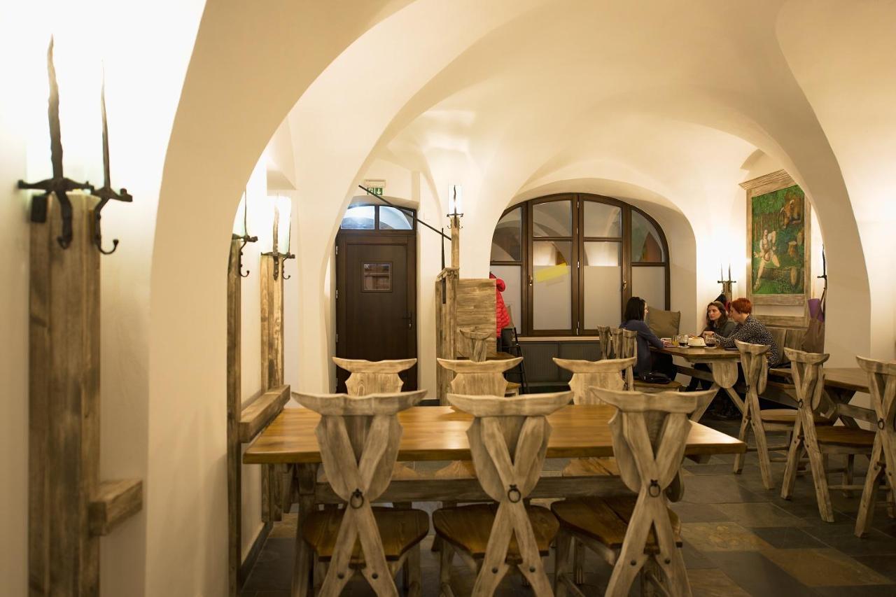 Hotel Slavia Svitavy Luaran gambar