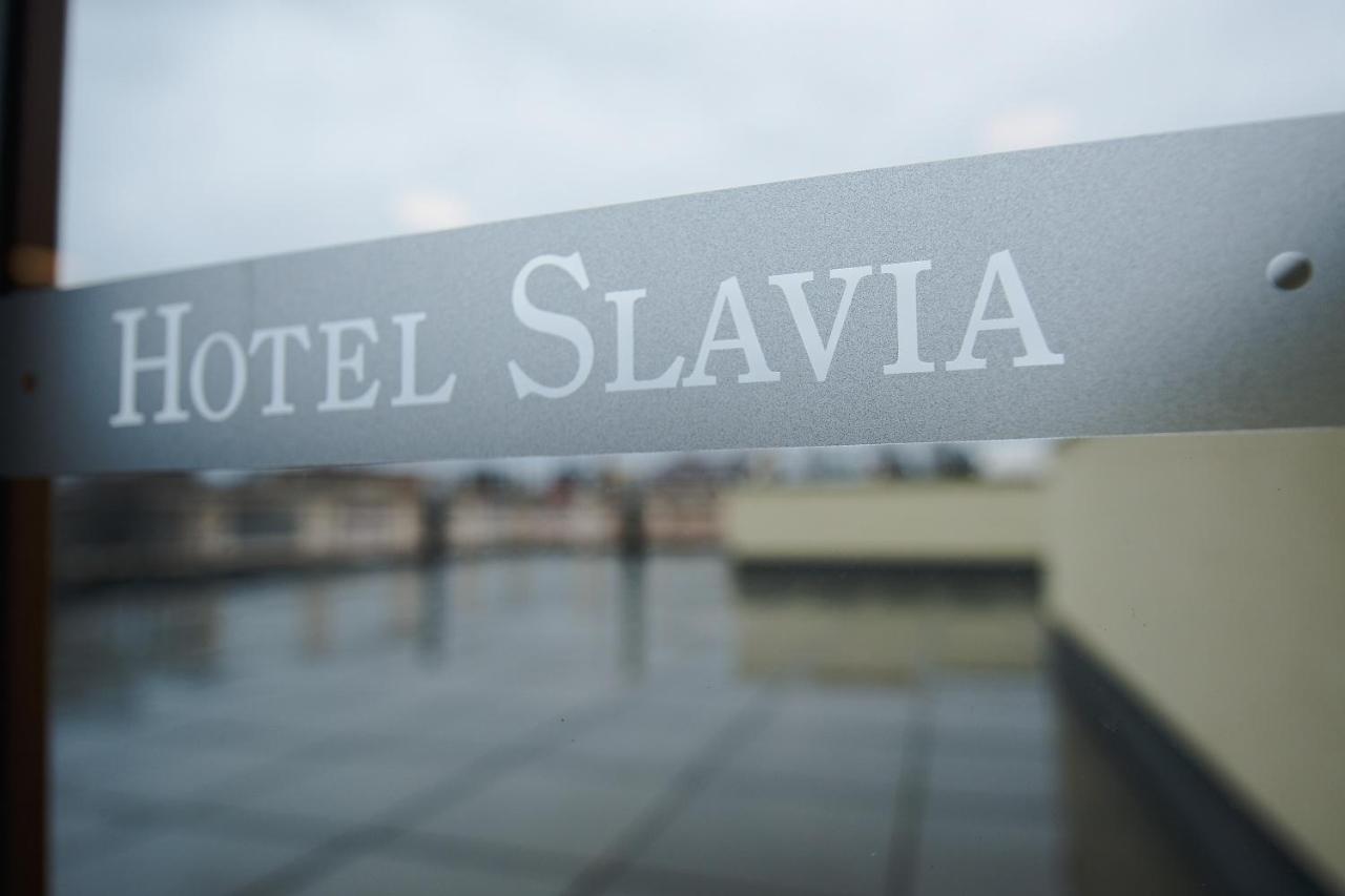 Hotel Slavia Svitavy Luaran gambar